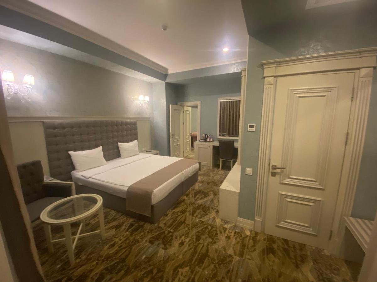 Emerald Suite Hotel Baku Exterior foto