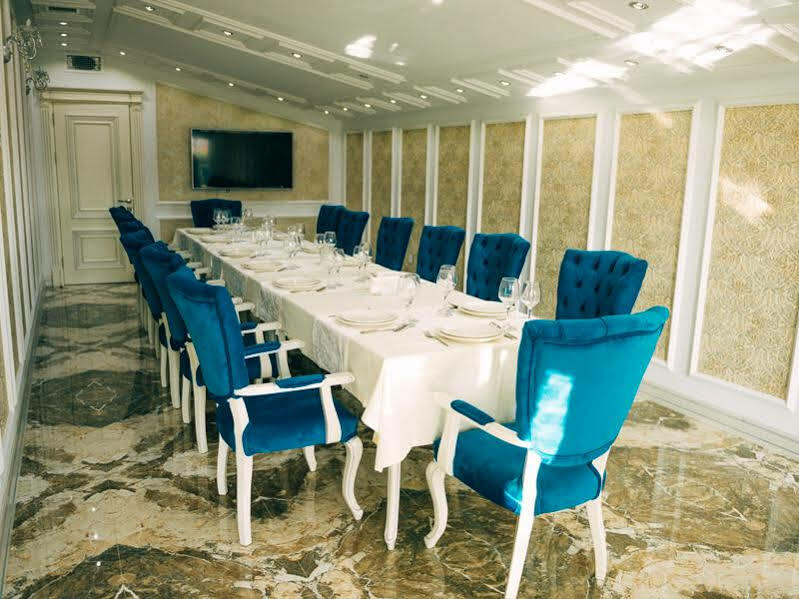 Emerald Suite Hotel Baku Exterior foto
