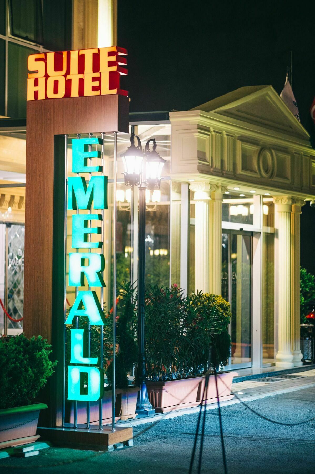 Emerald Suite Hotel Baku Exterior foto